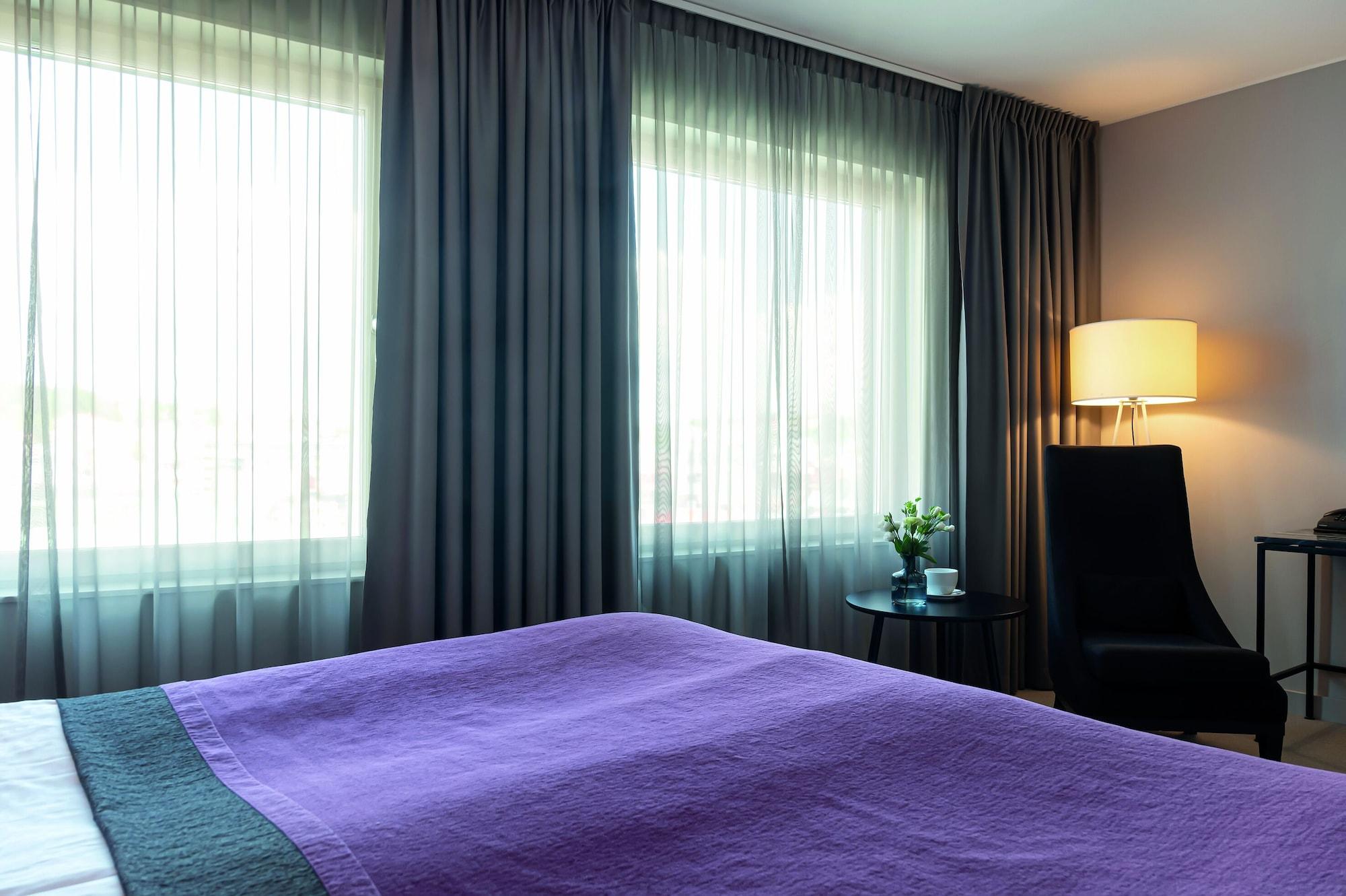 Elite Plaza Oernskoeldsvik Otel Dış mekan fotoğraf